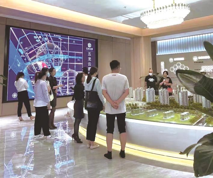 ��ͨ������һ���ַ��ɽ�����������,��ͨ��