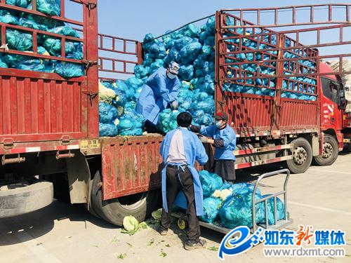 南通汽运集团如东分公司全力组织生活物资支援上海